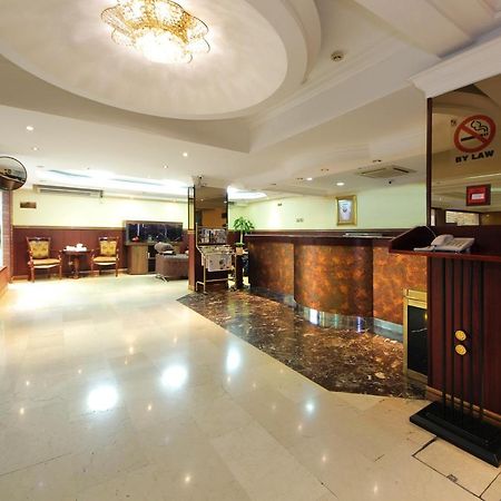 Dallas Hotel Дубай Екстериор снимка