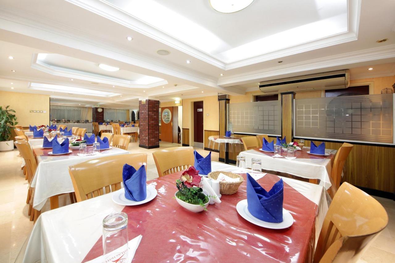 Dallas Hotel Дубай Екстериор снимка