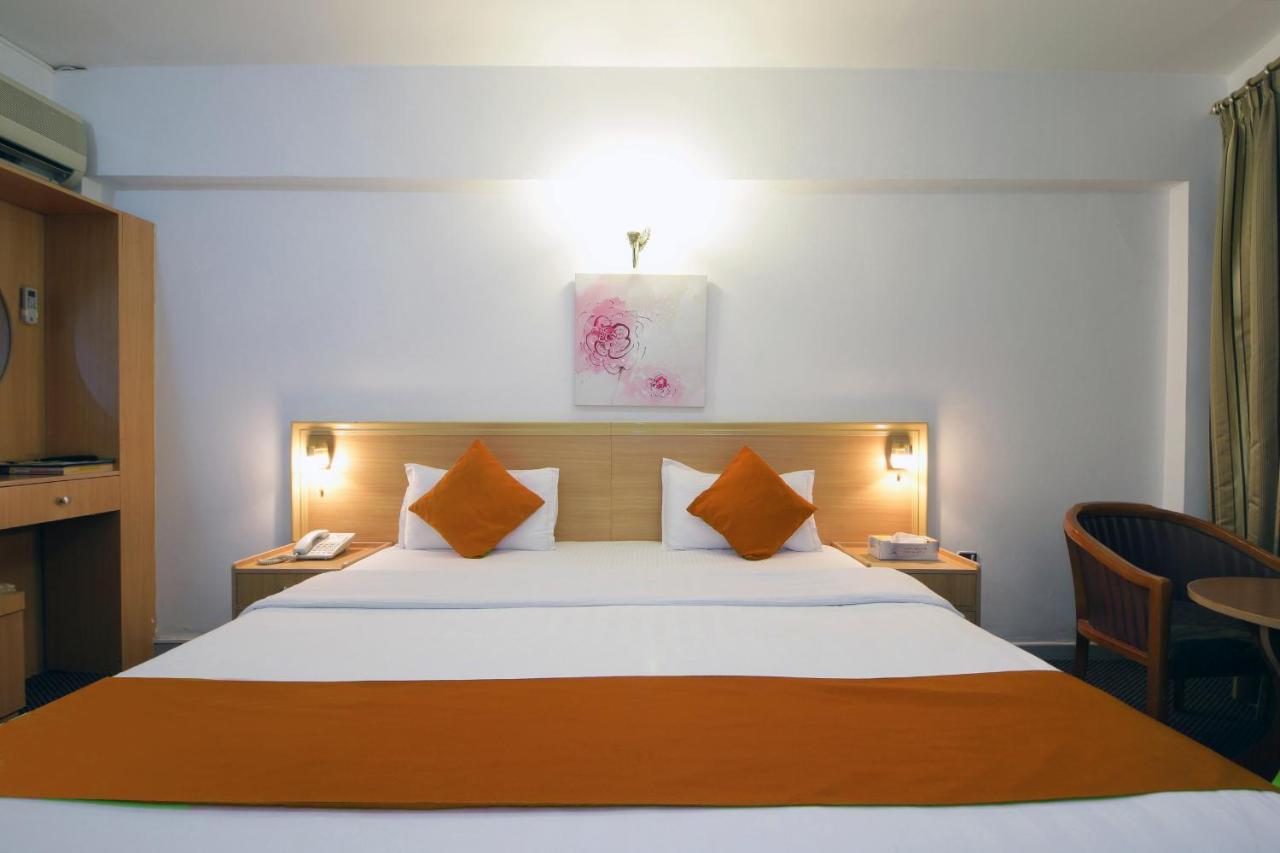 Dallas Hotel Дубай Екстериор снимка