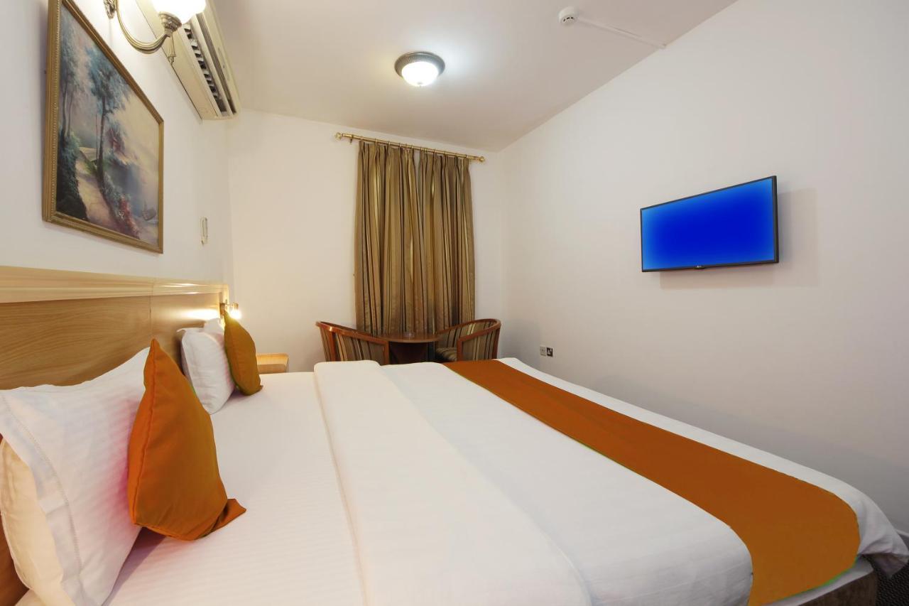 Dallas Hotel Дубай Екстериор снимка