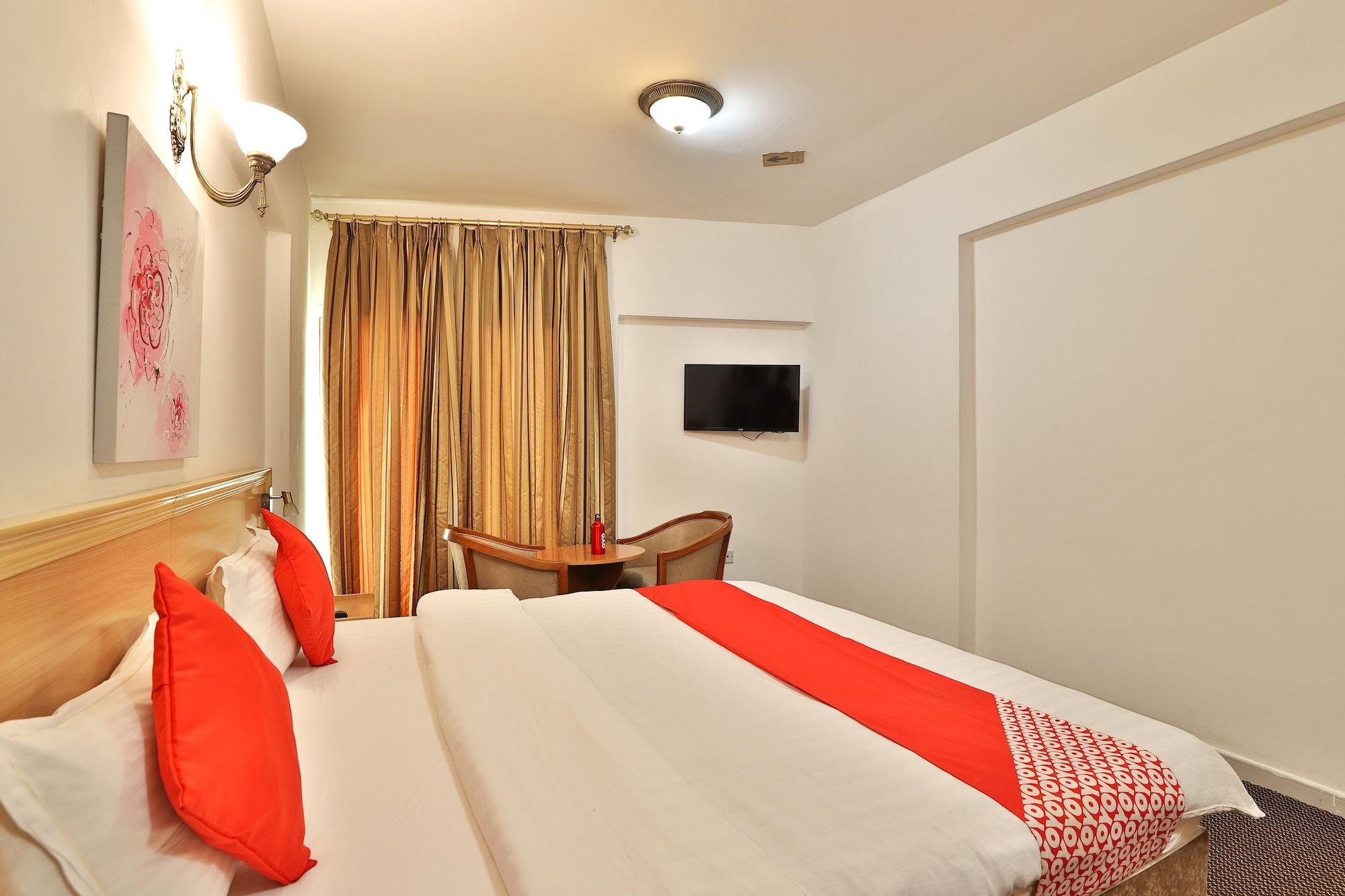 Dallas Hotel Дубай Екстериор снимка